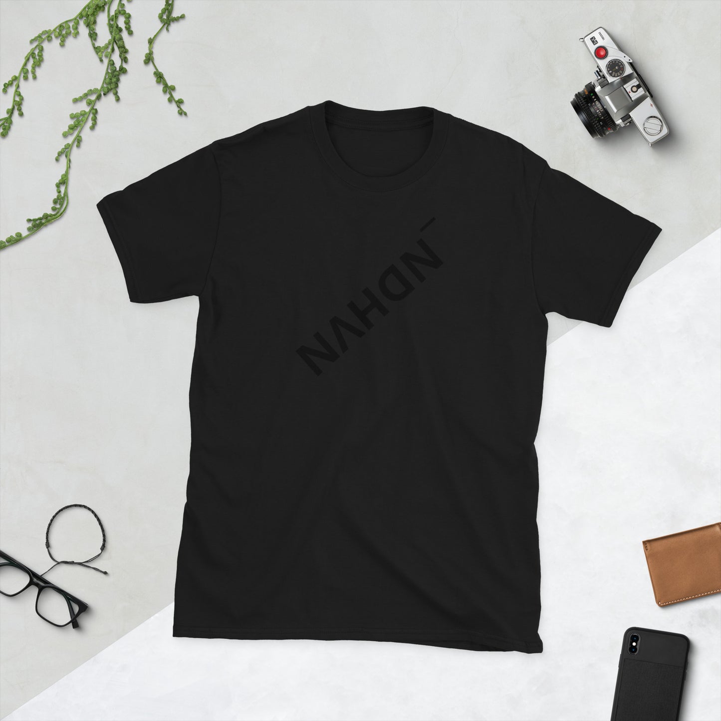 Short-Sleeve Unisex T-Shirt _NDHVN